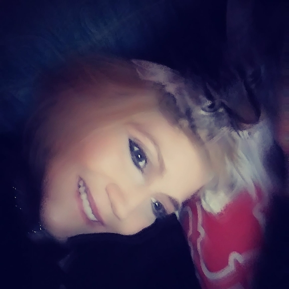 Meet your Posher, Sherry - Picture 1 of 1